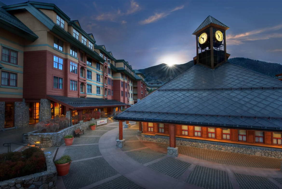 Marriott's Timber Lodge Exterior