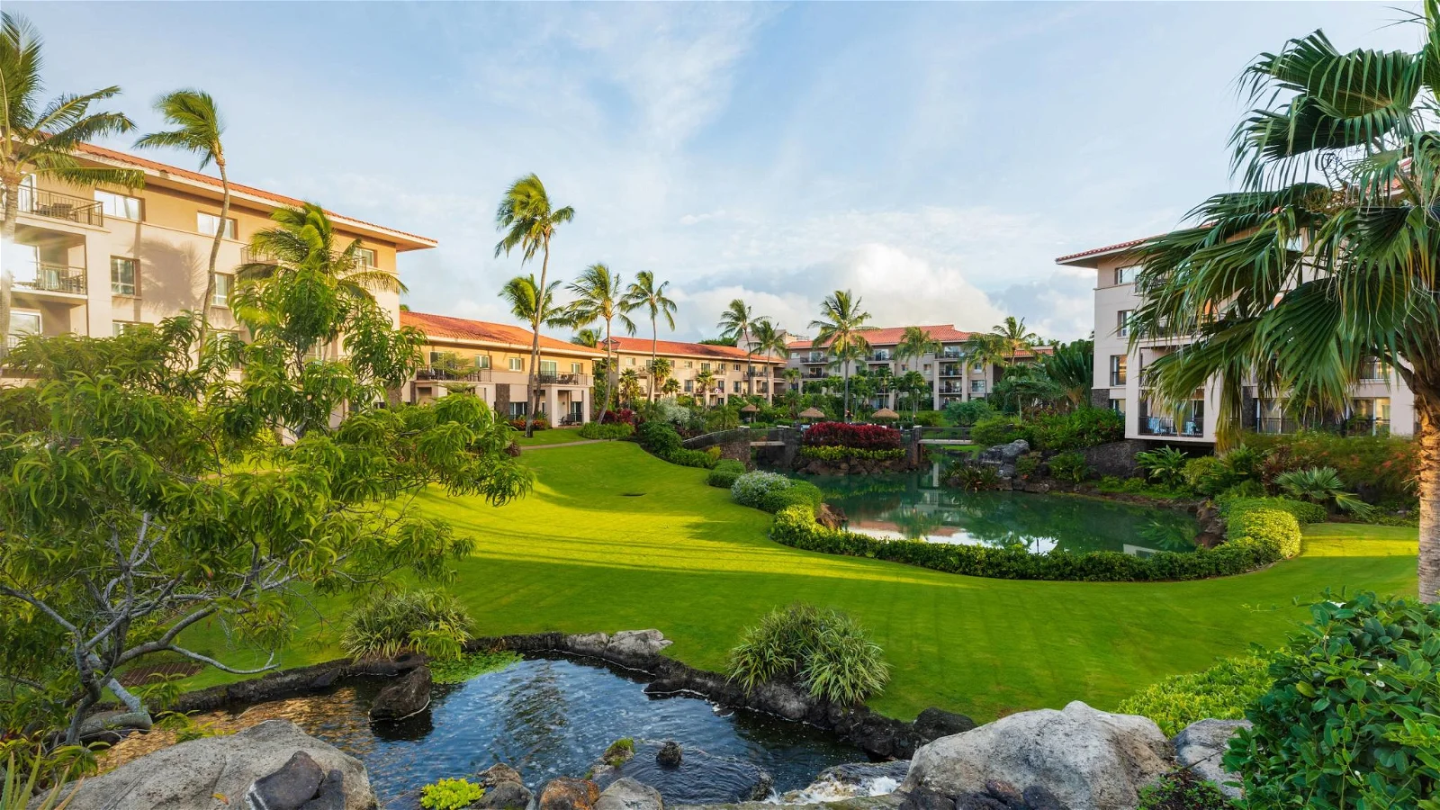 Marriott's Waiohai Beach Club Grounds