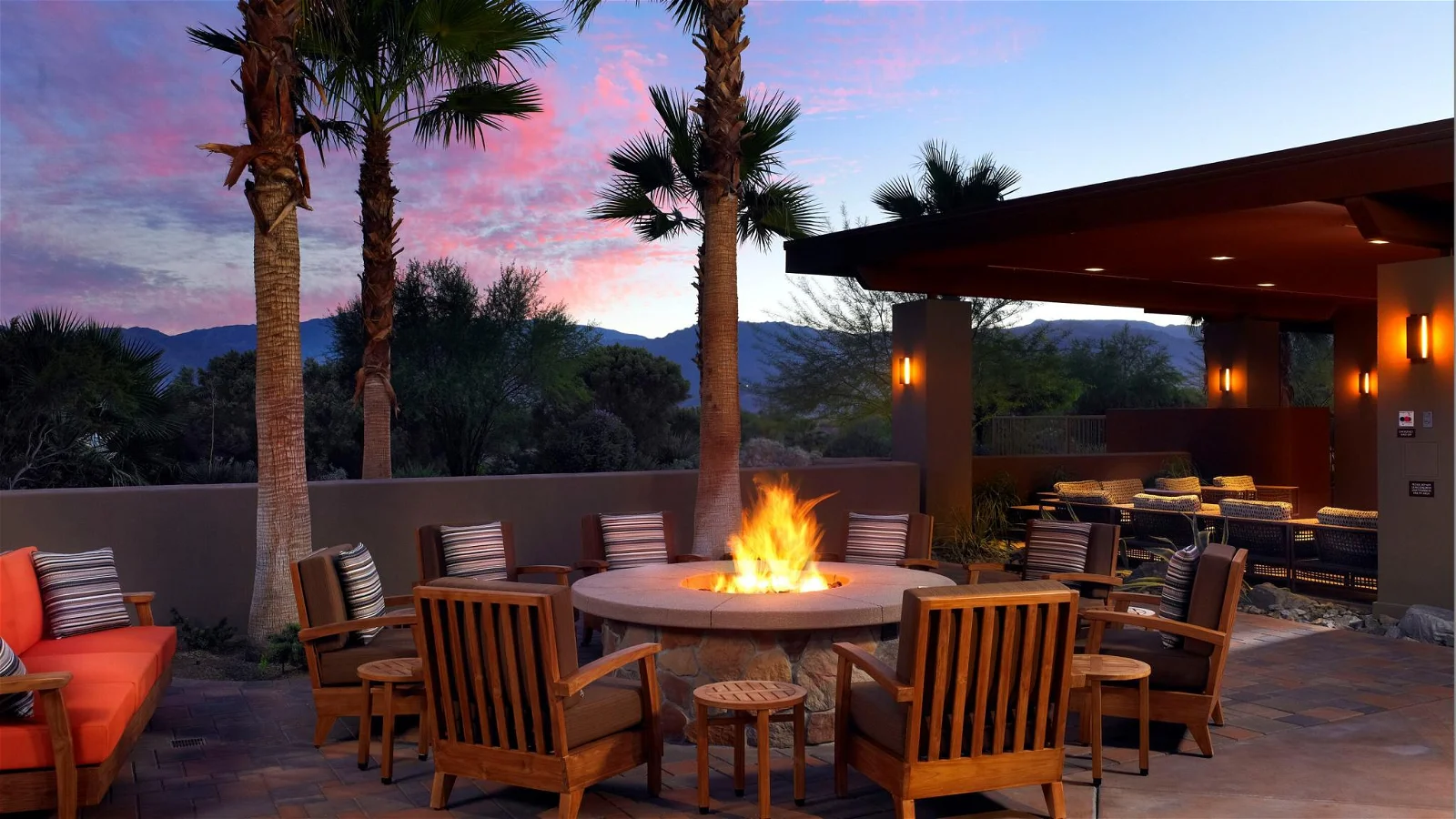 Westin Desert Willow Villas, Palm Desert Fire Pit