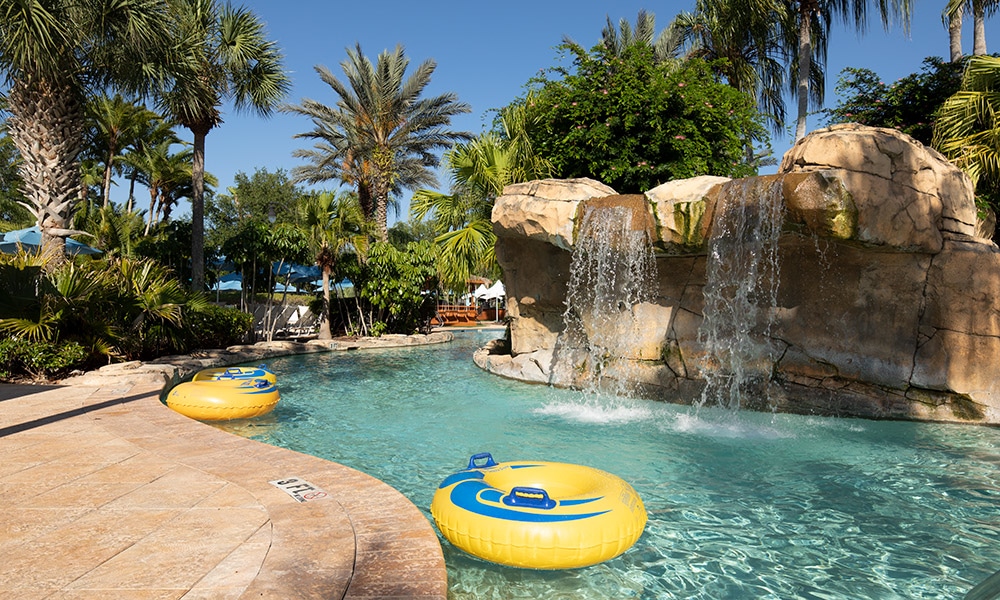 Wyndham Vacation Resorts Reunion at Orlando Pool Area