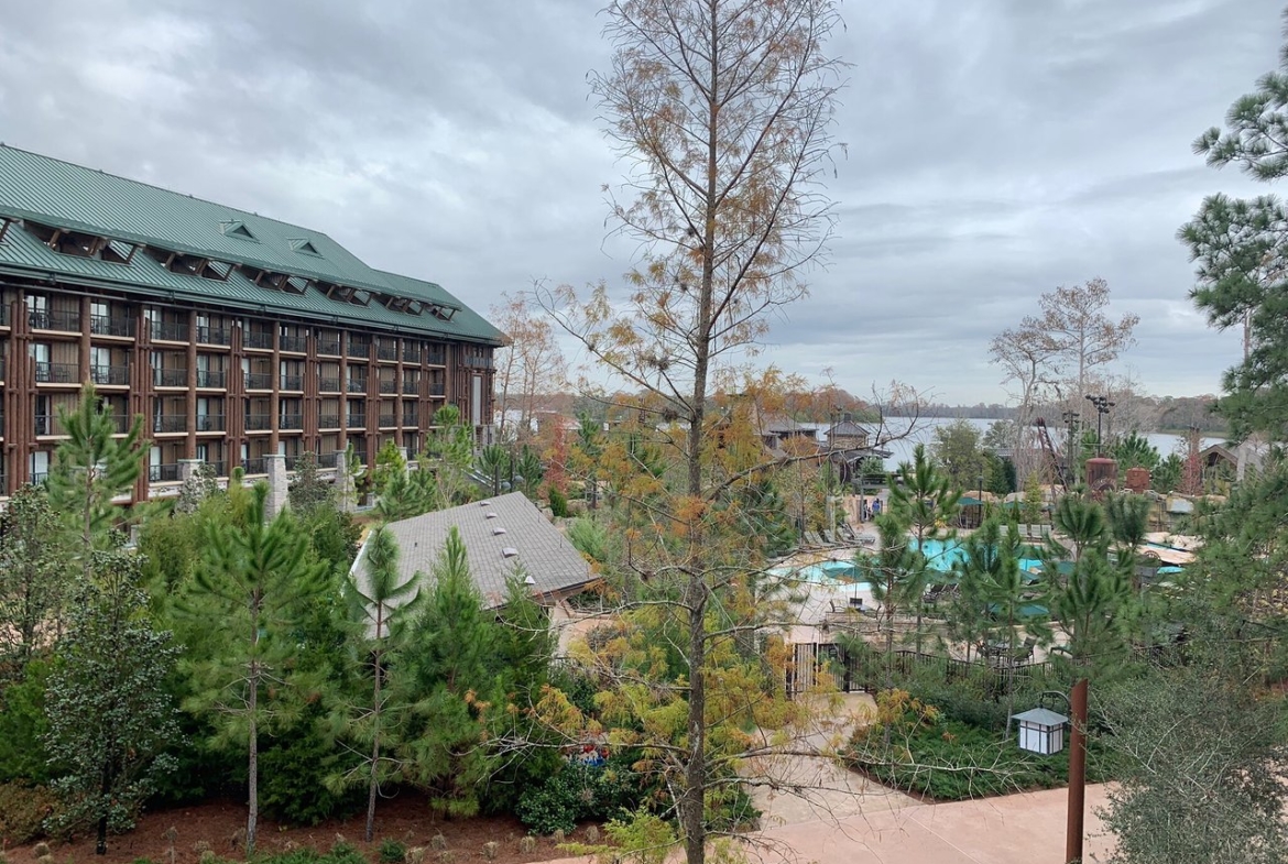 Disney’s Boulder Ridge Villas At Wilderness Lodge Exterior