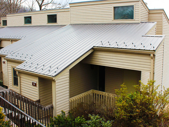 Foxrun Townhouses exterior