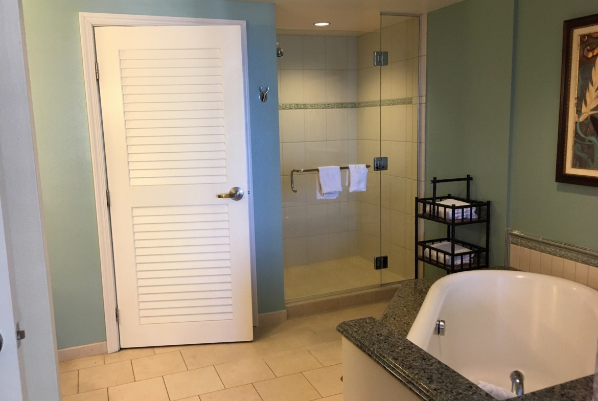 Grand Waikikian by Hilton Grand Vacations Master Bath