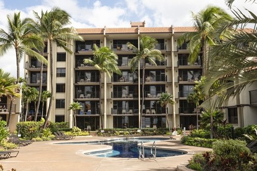 Maui Beach Vacation Club Exterior View