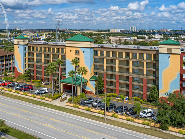 Orlando's sunshine resort exterior