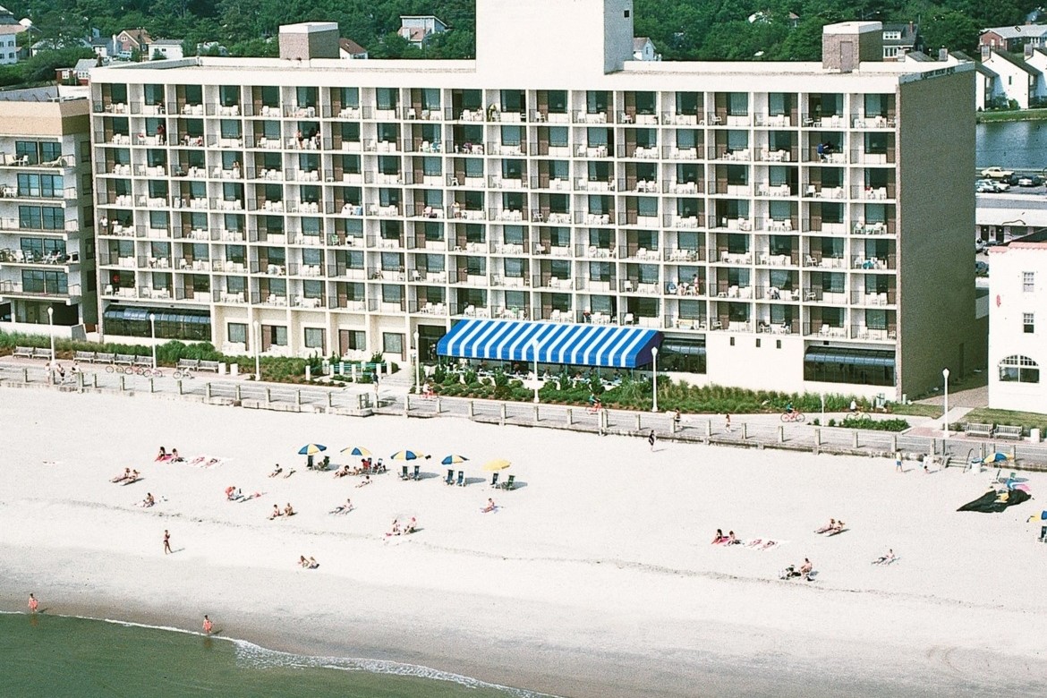 barclay towers beach access