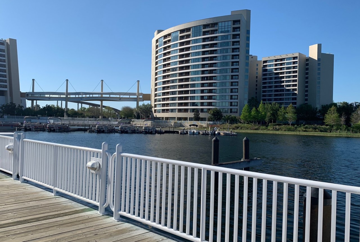 Disney's Bay Lake Tower At The Contemporary Exterior