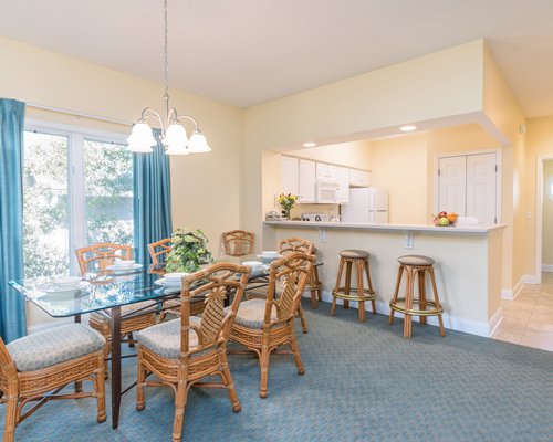 Coral Sands Resort Dining Area