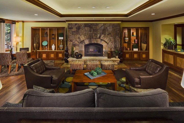 Valdoro Mountain Lodge, A HGVC Resort Lobby