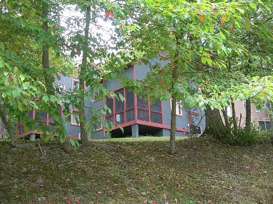 Ridgetop Village And Ridgetop Summit At Shawnee in Summer