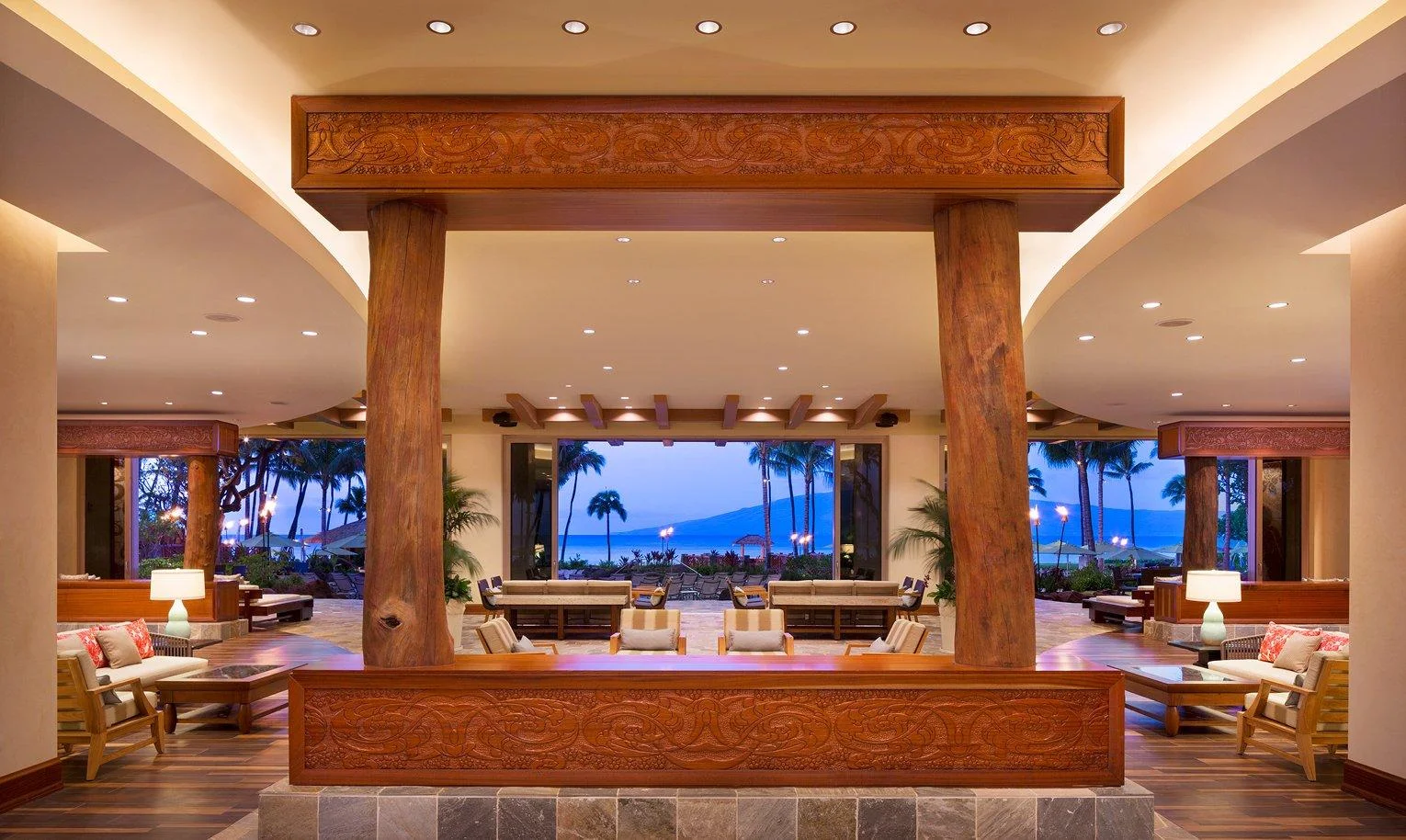 Hyatt Ka'anapali Beach Lobby