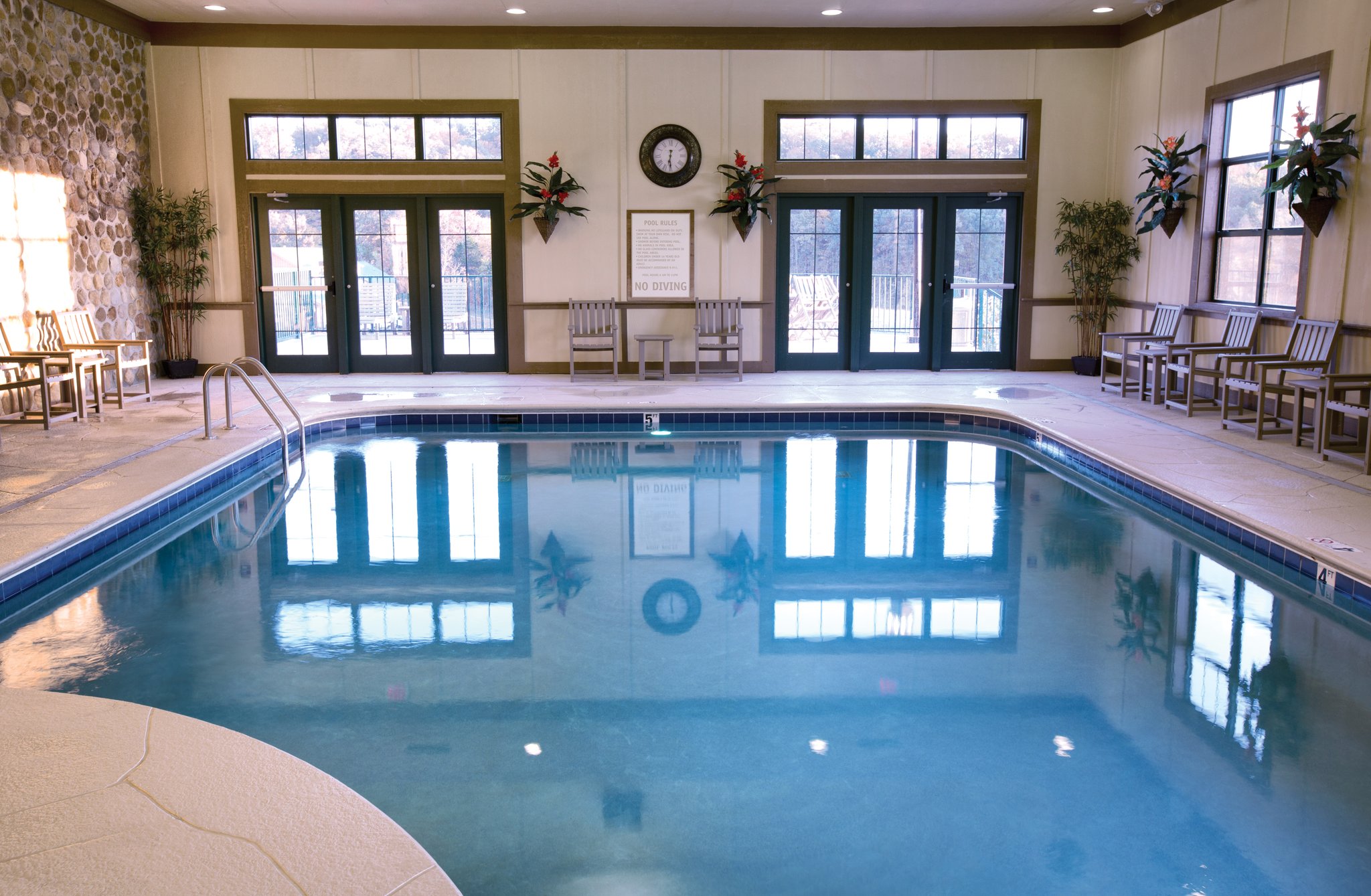 Club Wyndham Smoky Mountains Indoor Pool