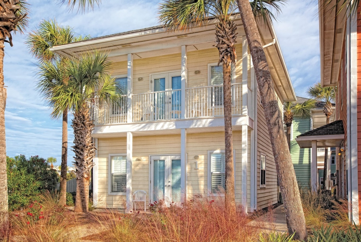 Wyndham Beach Street Cottages exterior