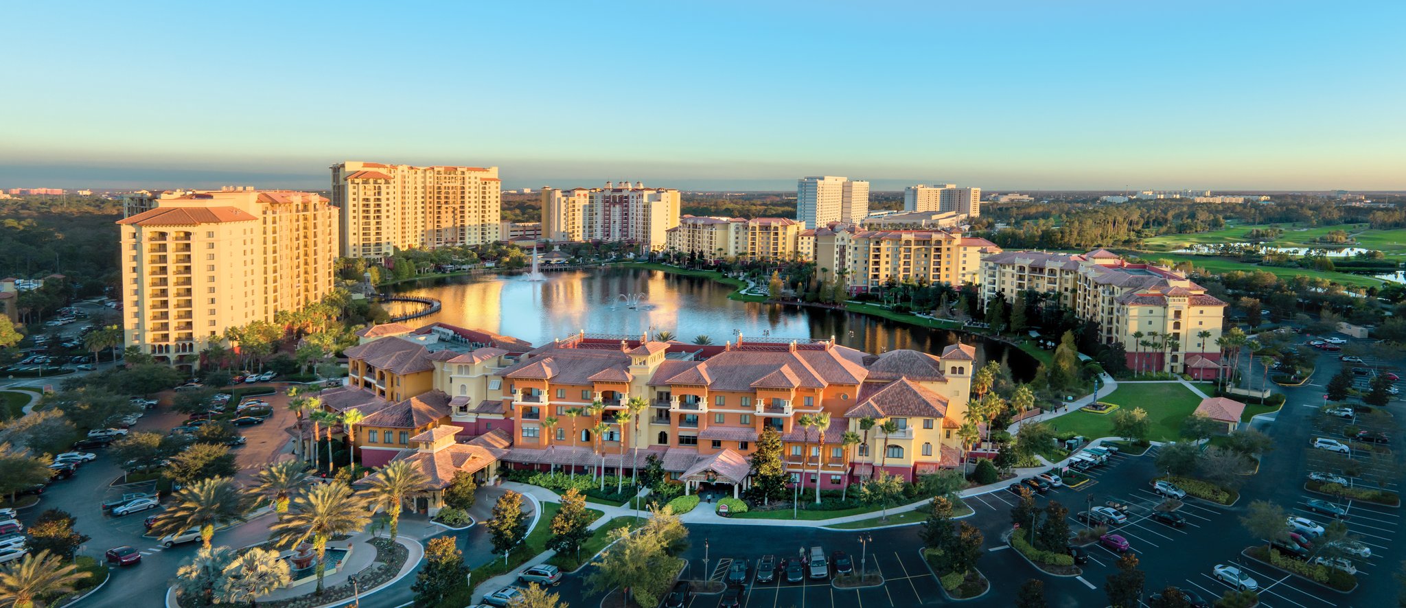 Wyndham Bonnet Creek Resort exterior