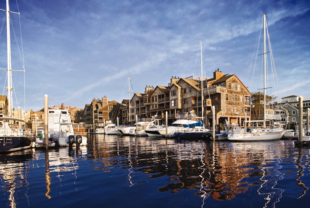 Wyndham Newport Onshore exterior