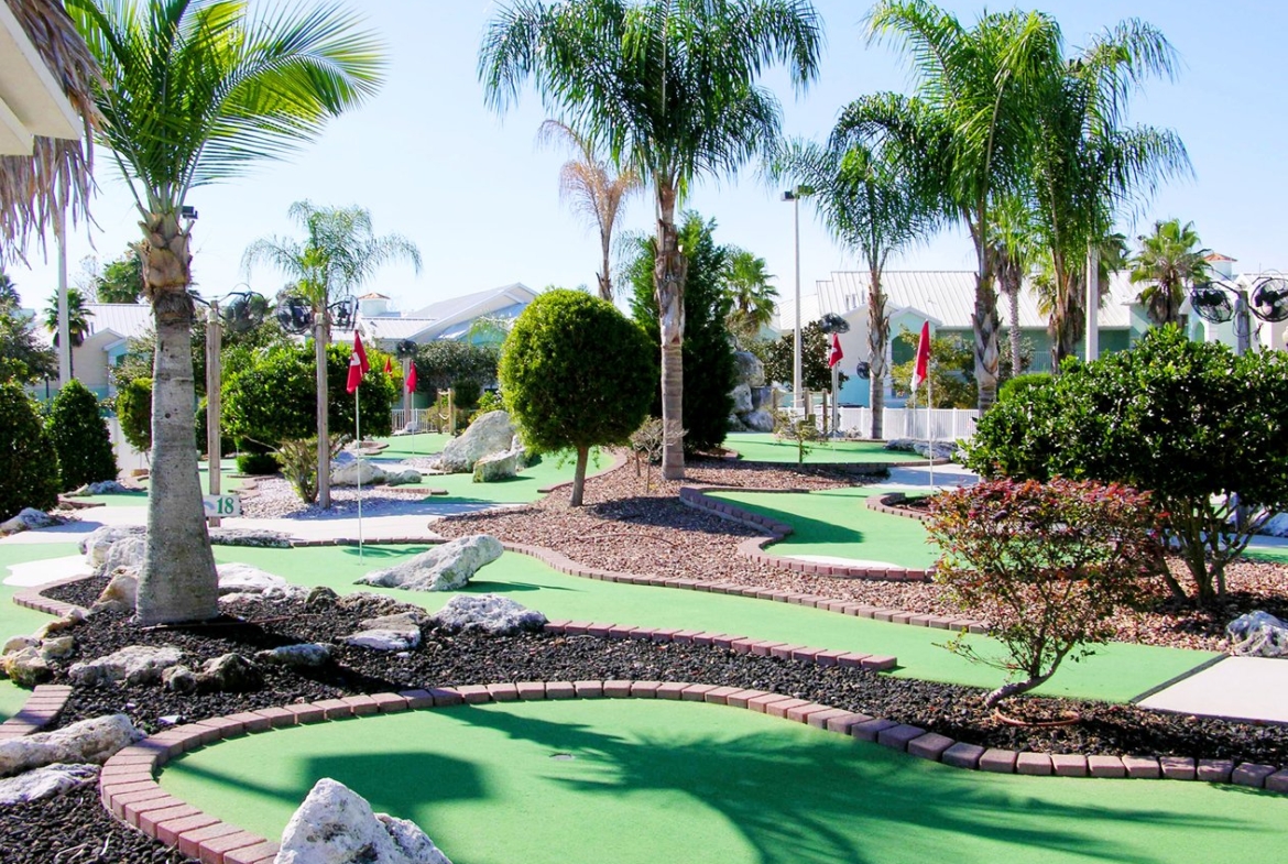 summer bay mini golf course