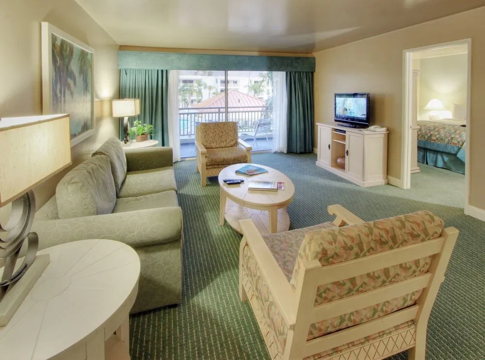 Palm Canyon Resort And Spa, A Diamond Resort Living Area 2