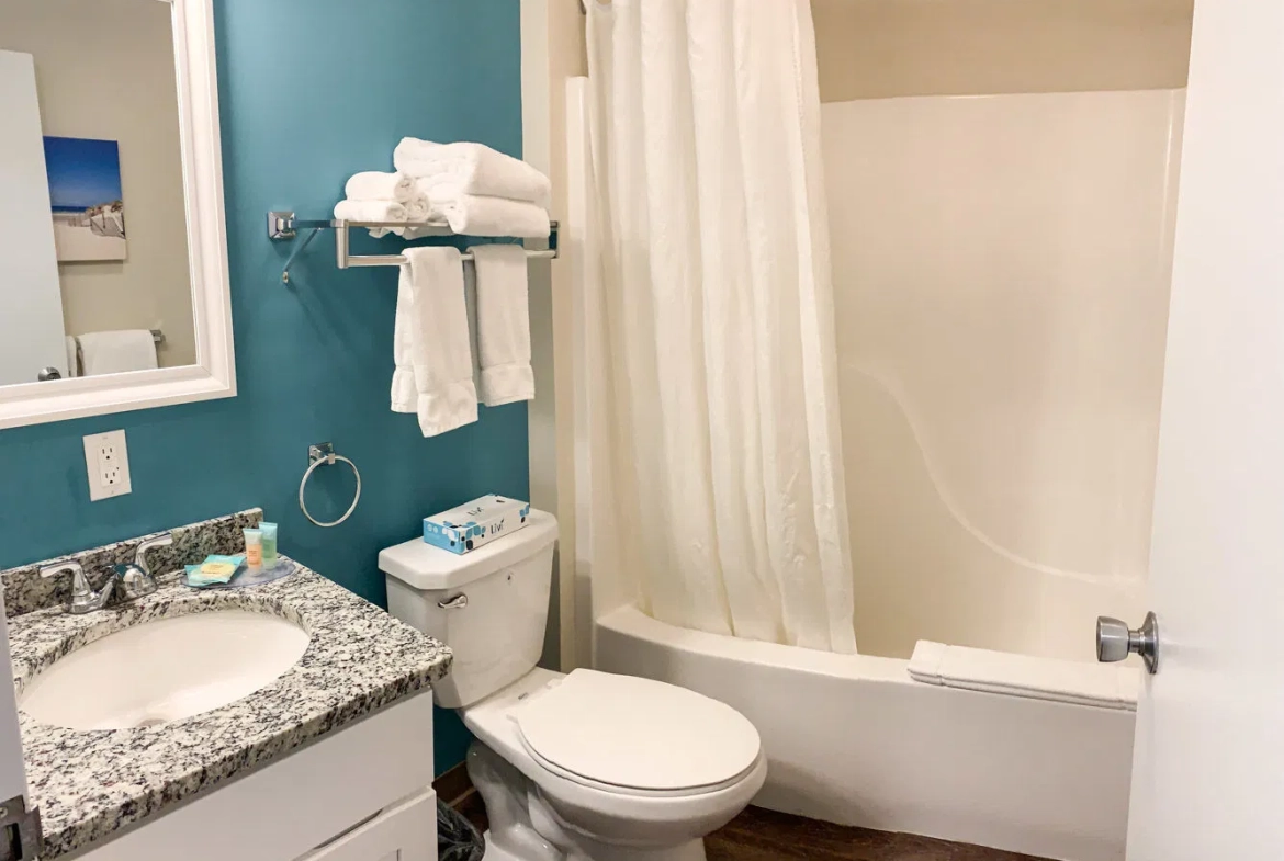 Riverview Resort Condominiums Bathroom