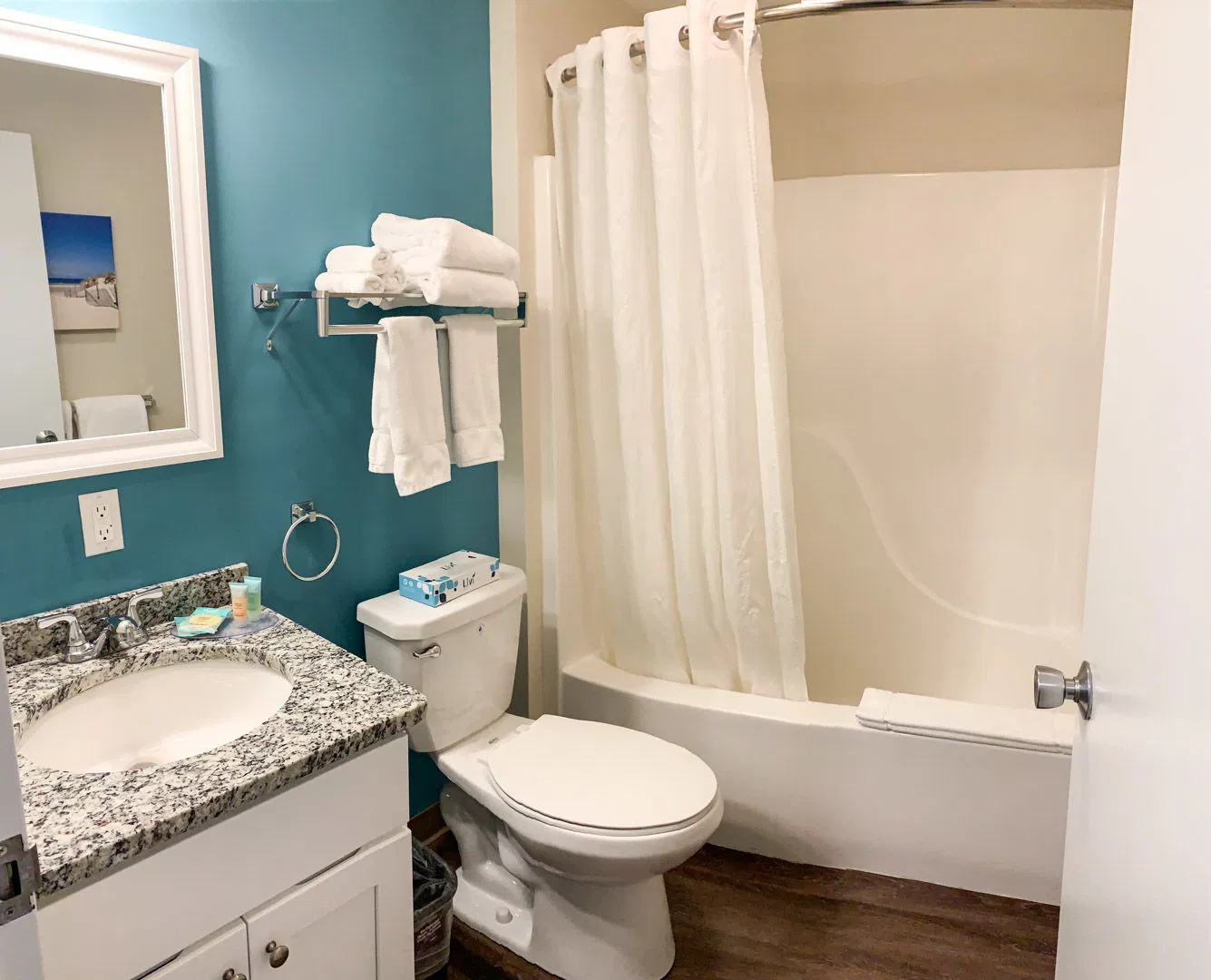 Riverview Resort Condominiums Bathroom