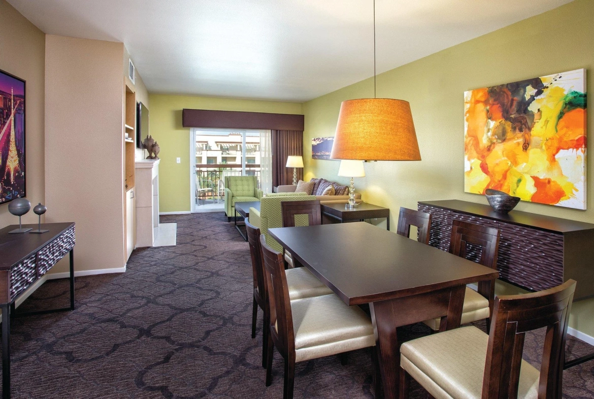 Worldmark Las Vegas On The Boulevard Dining Area