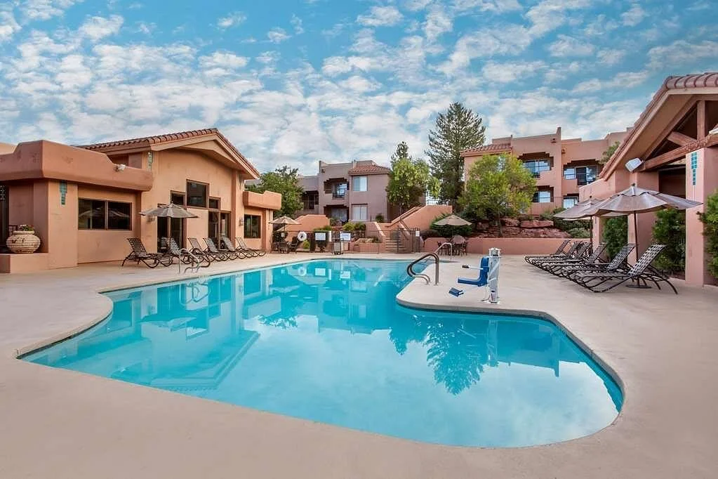 Diamond Sedona Summit pool