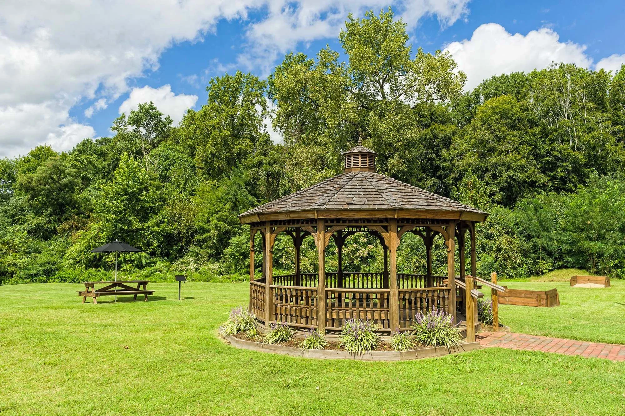 Westgate Historic Williamsburg Gazebo