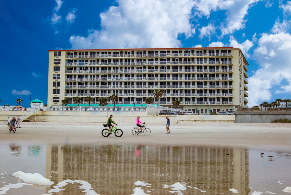 Westgate Harbour Beach Resort Exterior