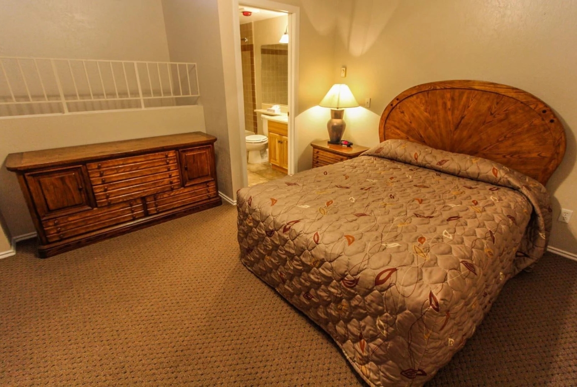 Bear Lake Timeshare bedroom