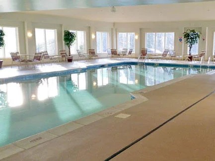 Berkshire Mountain Lodge pool