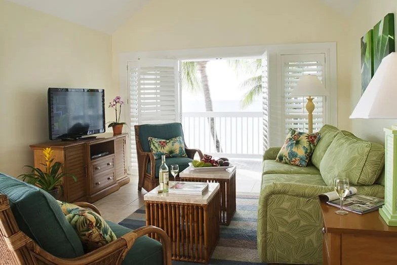 Coconut Beach Resort living room f