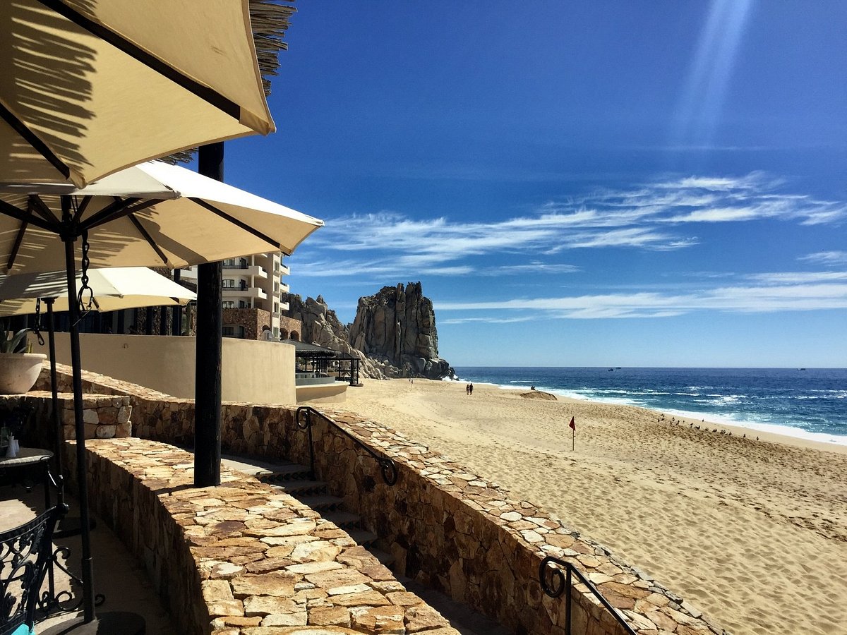 Grand Solmar Land’s End Resort & Spa dining