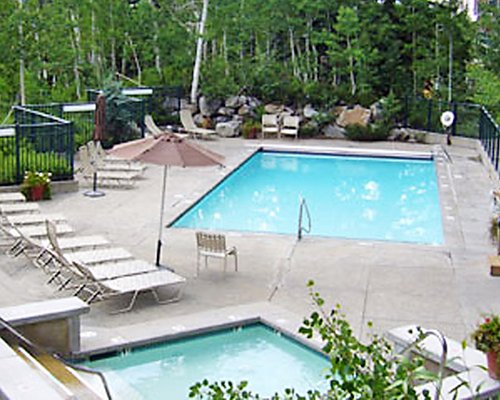 Iron Blosam Lodge pool