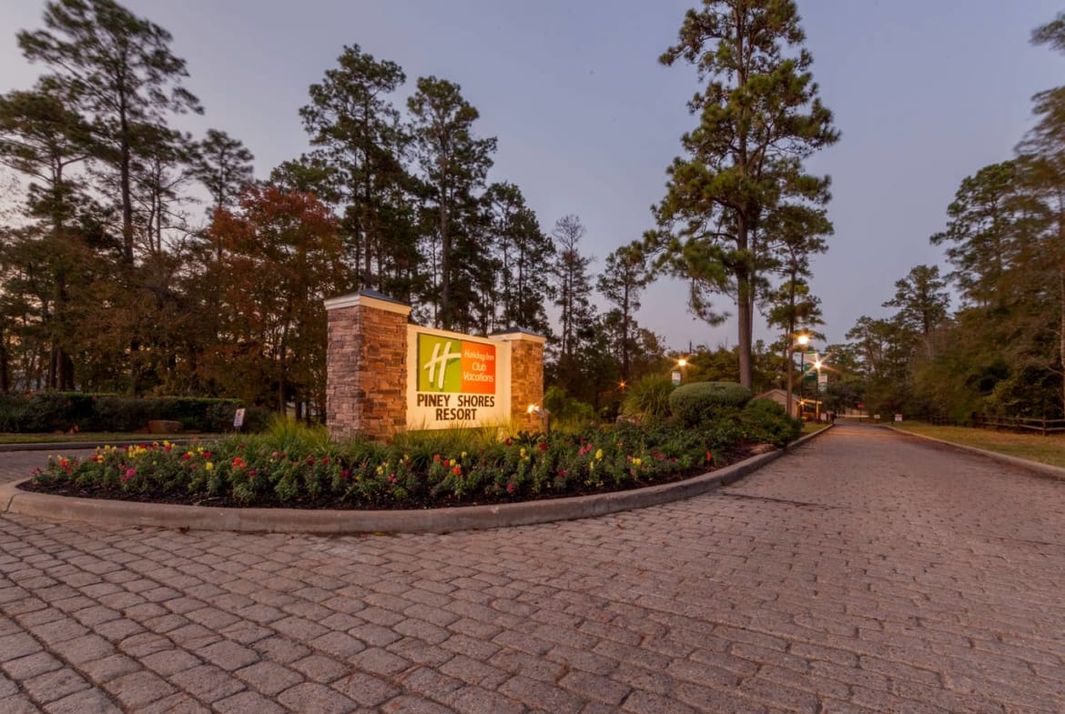 Piney Shores Resort Trust Points Entrance