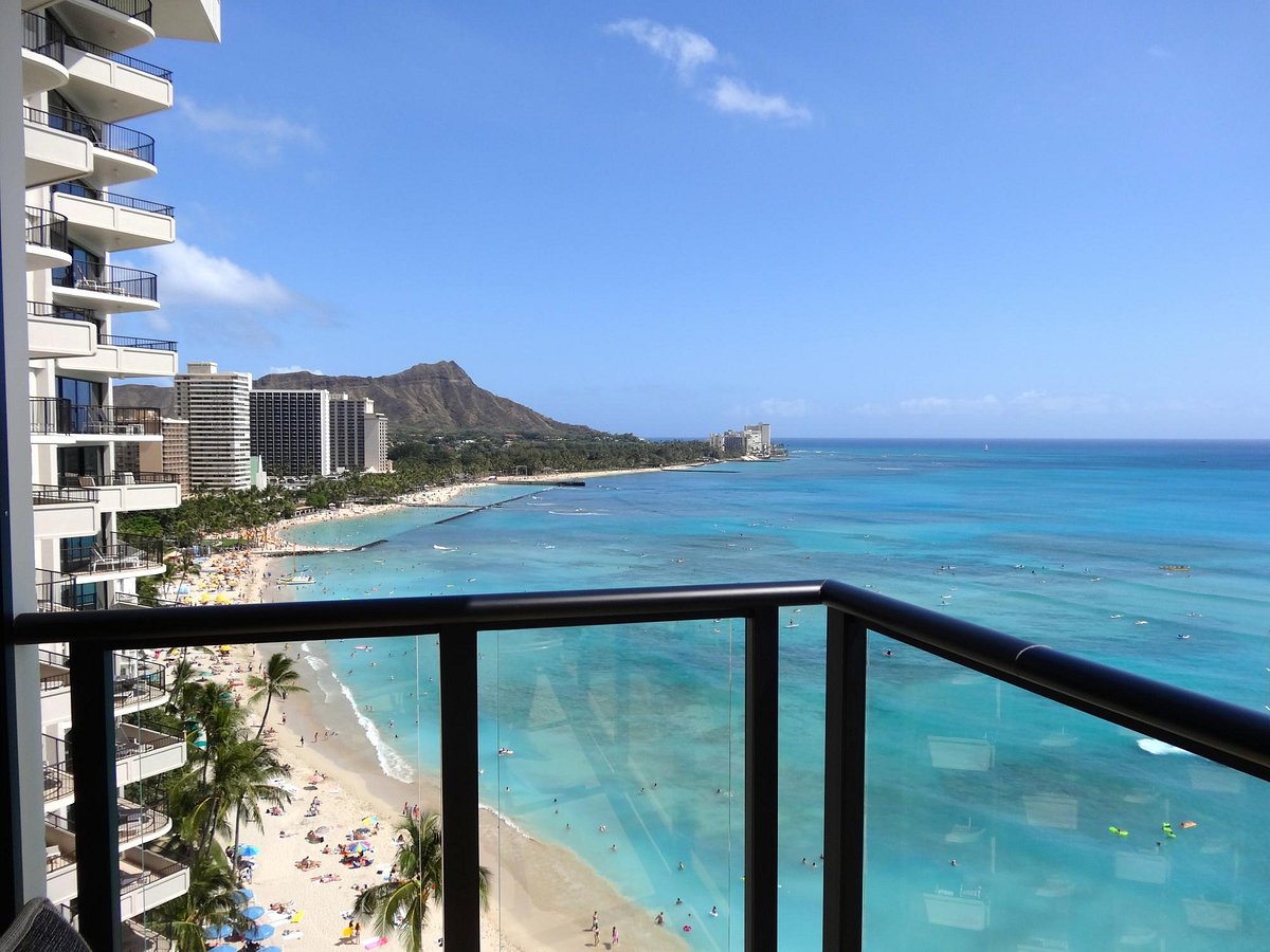 outrigger waikiki beach resort balcony