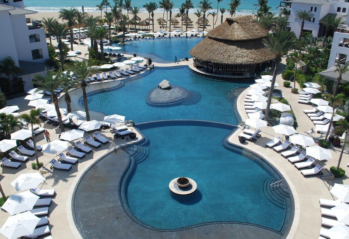 Cabo Azul Resort & Spa pool