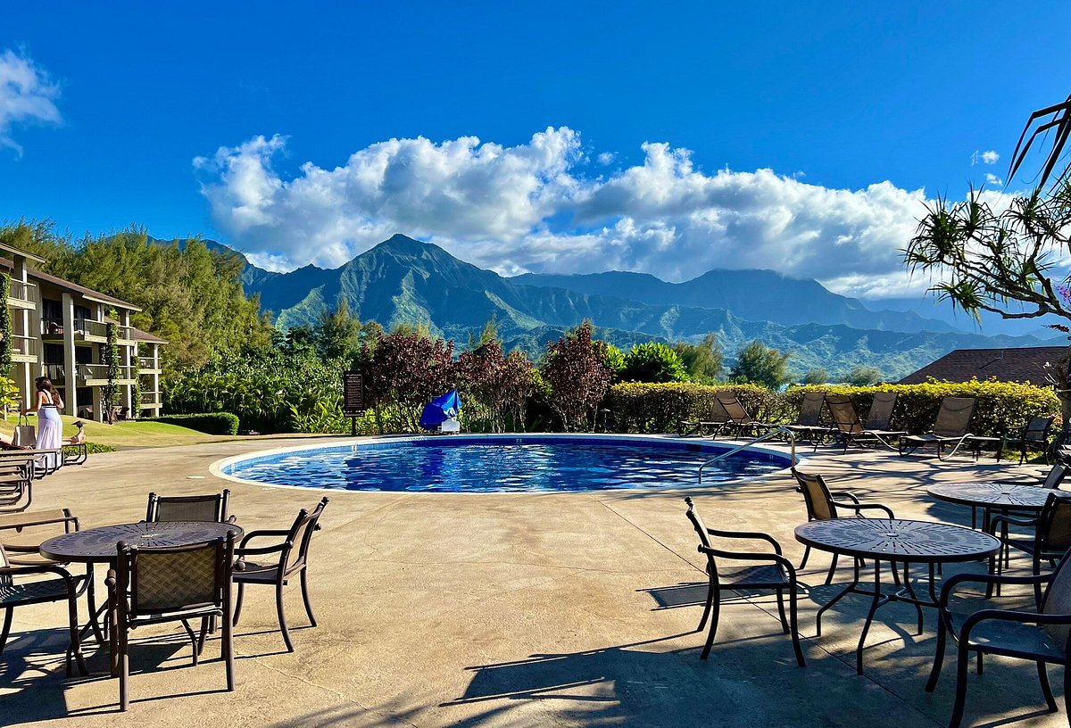 Hanalei Bay Resort Club pool