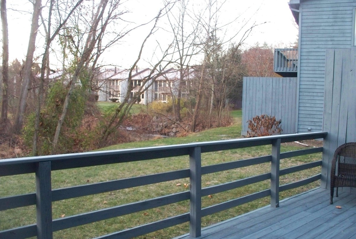 Chalet High Resort patio