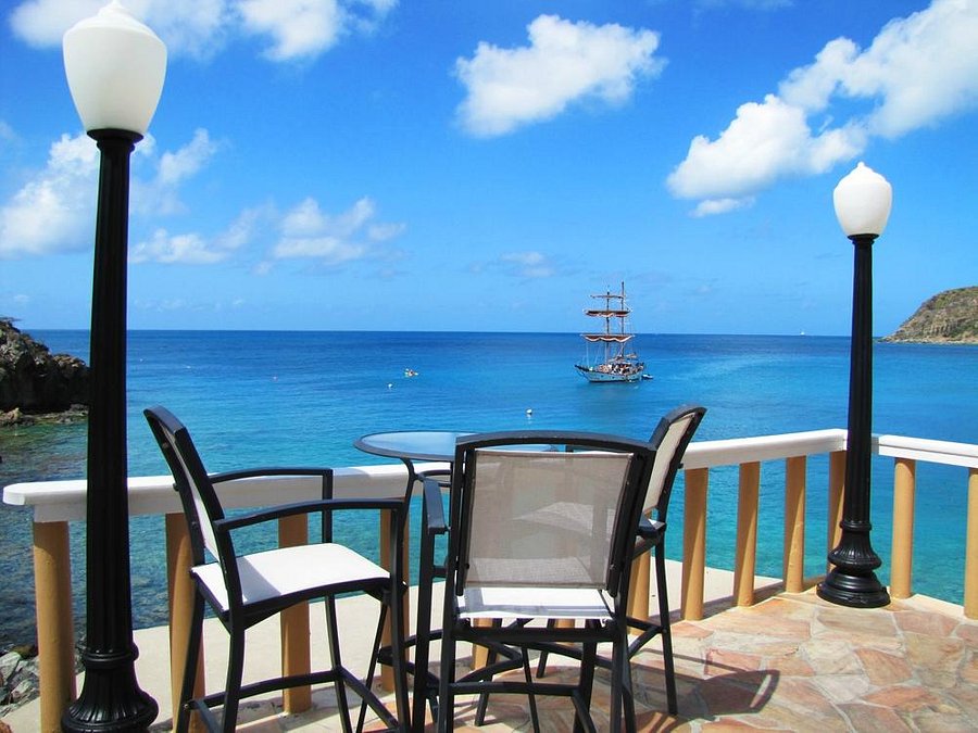 beach balcony 2