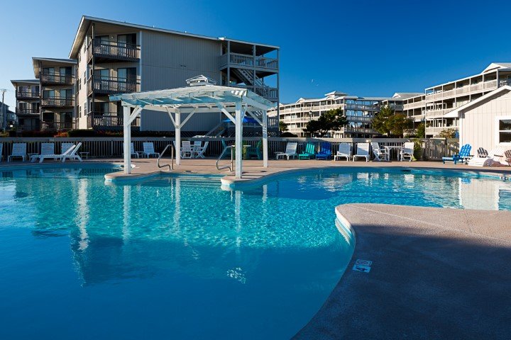 Peppertree Atlantic Beach Pool