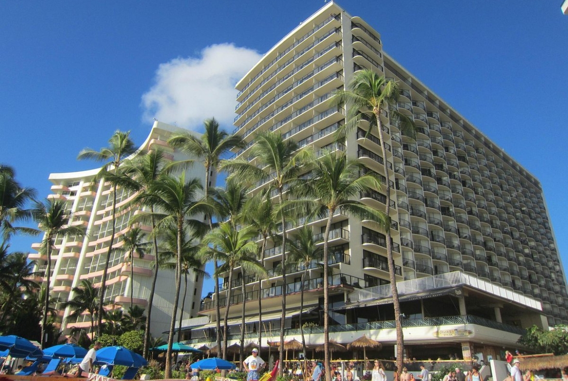 outrigger waikiki beach resort
