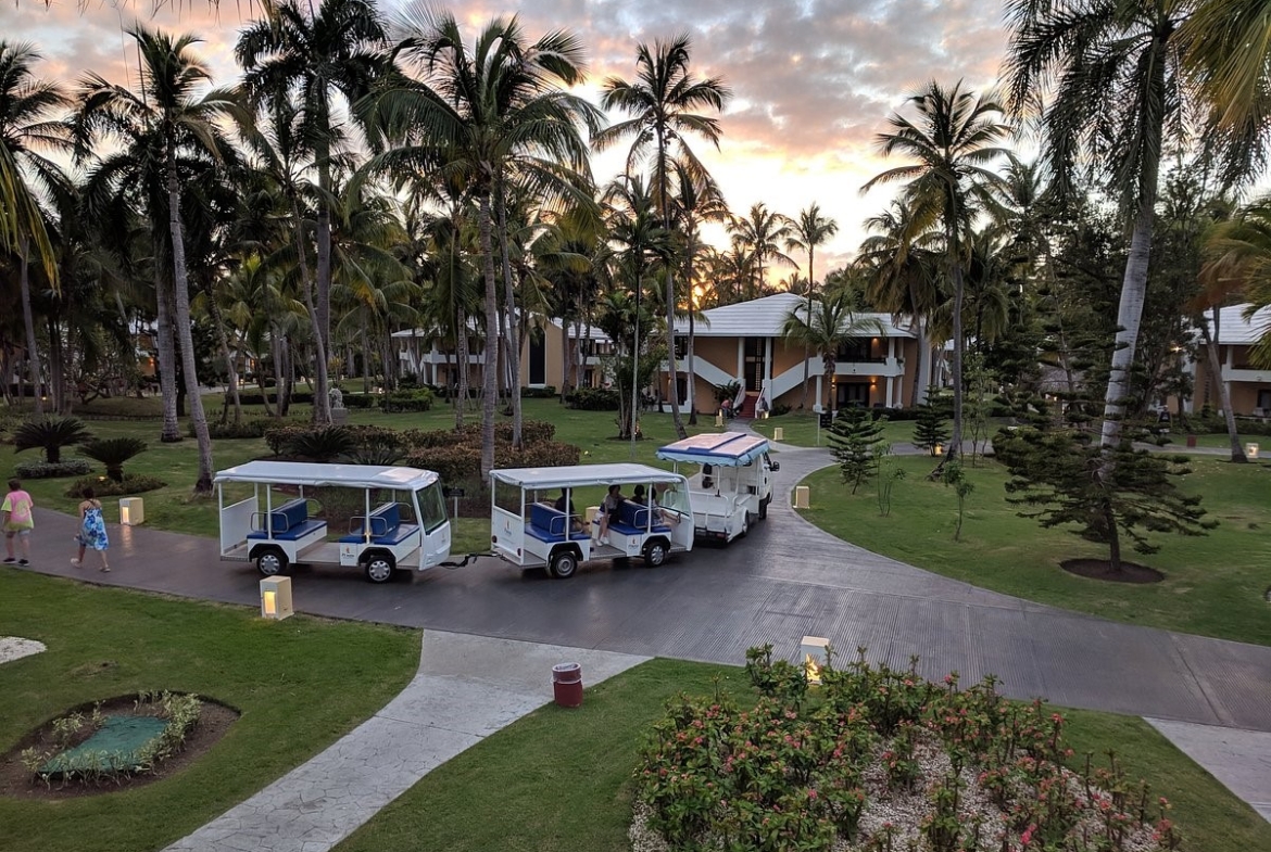 Royal Holiday Bavaro Princess Grounds