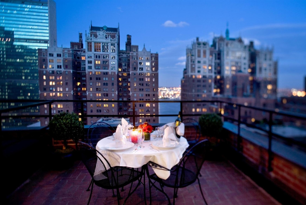 Westgate New York Grand Central Rooftop Dining