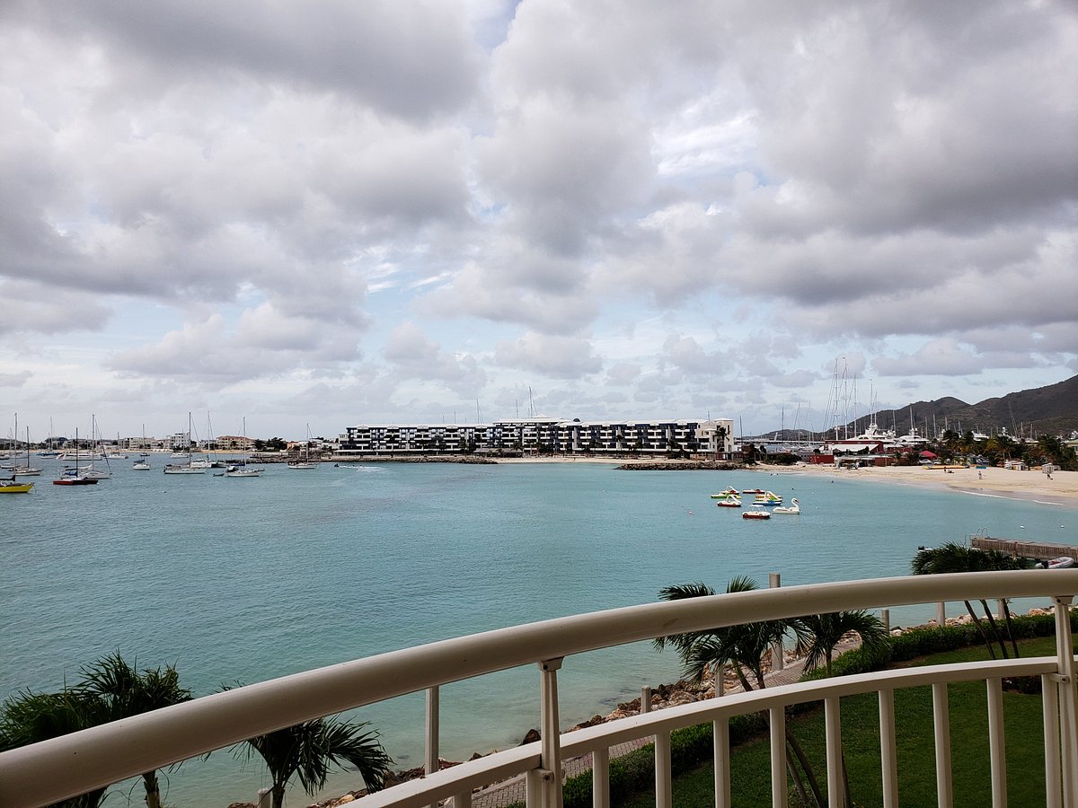 Simpson Bay Resort, Marina & Spa Balcony Views