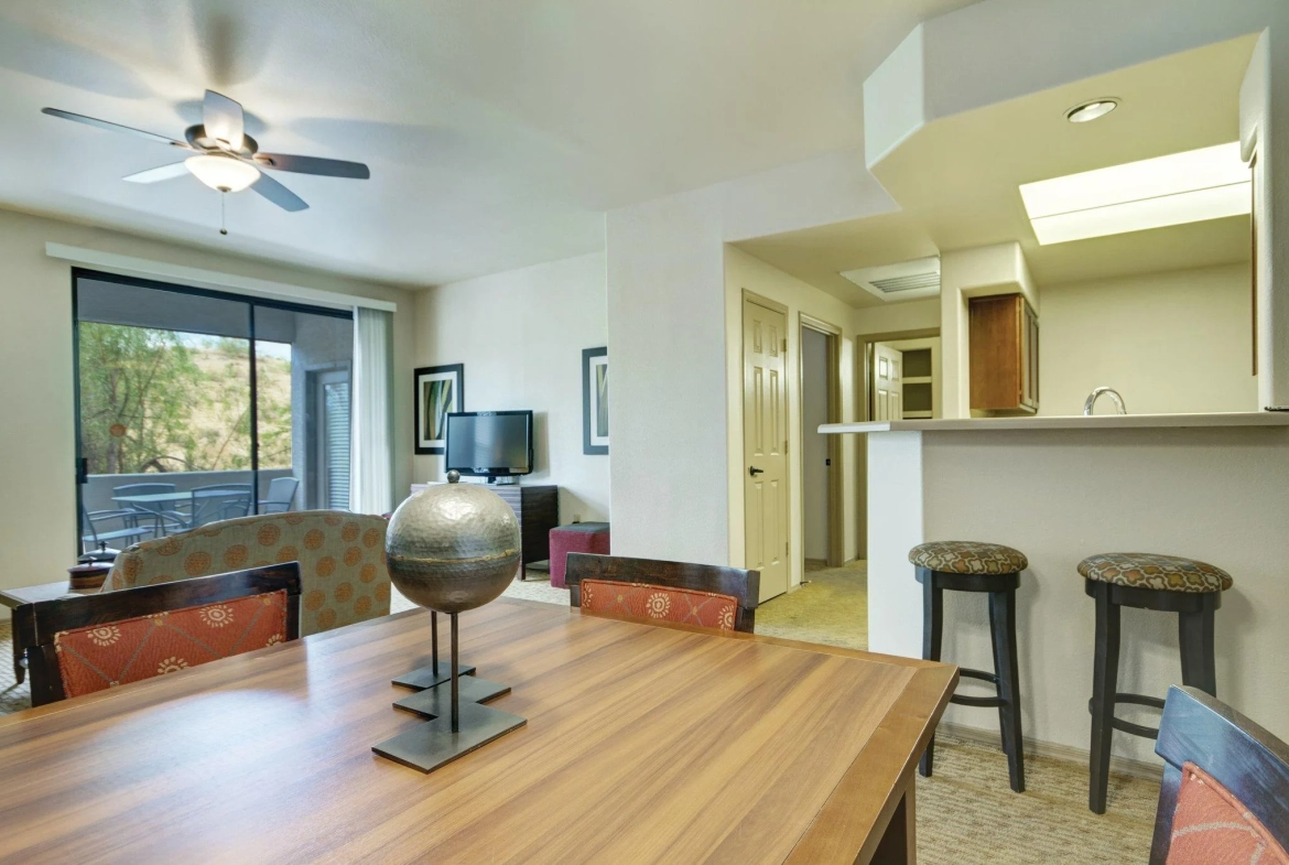 WorldMark South Mountain Preserve Dining Area