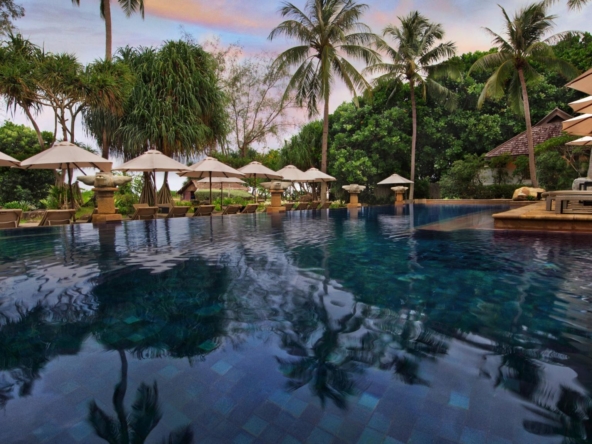 Marriott’s Phuket Beach Club