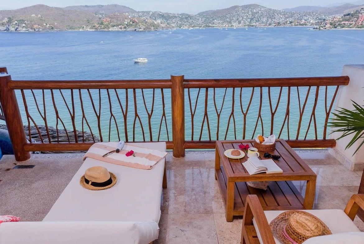 Pacifica Grand Resort & Spa Zihuatanejo Balcony