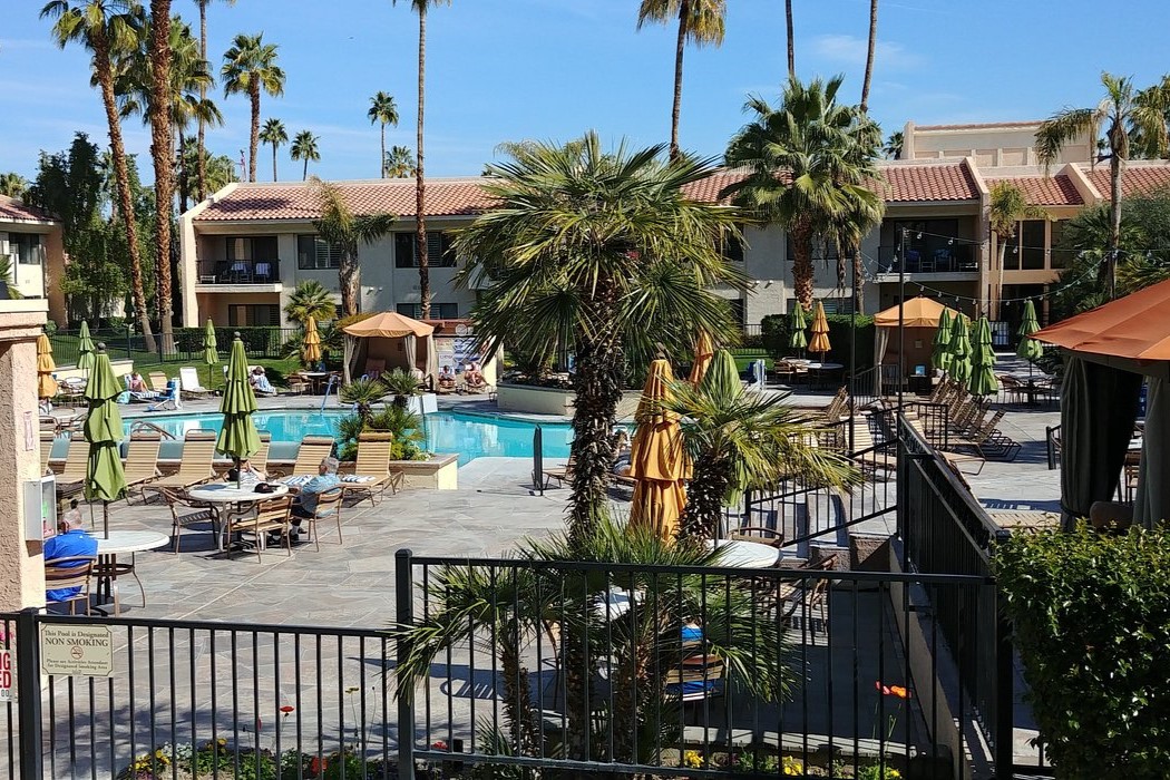 Photos of Hyatt Vacation Club At Desert Oasis pool